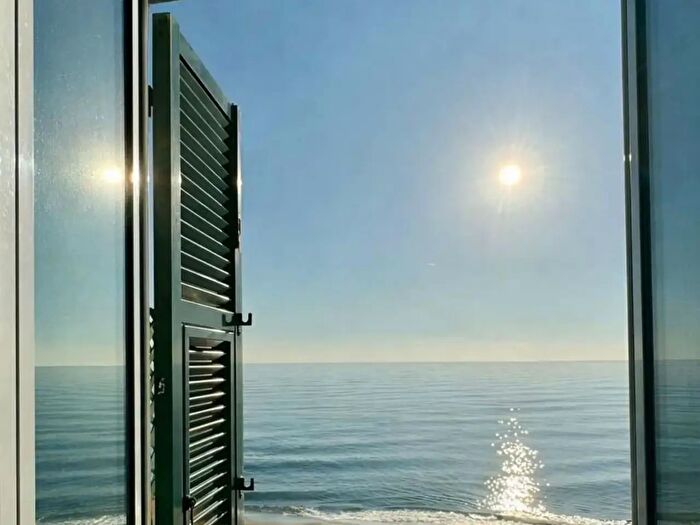 Appartamento con 5 locali in vendita in Alassio