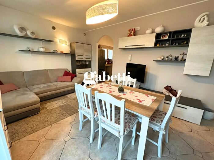 Casa quadrilocale in vendita in Tribano