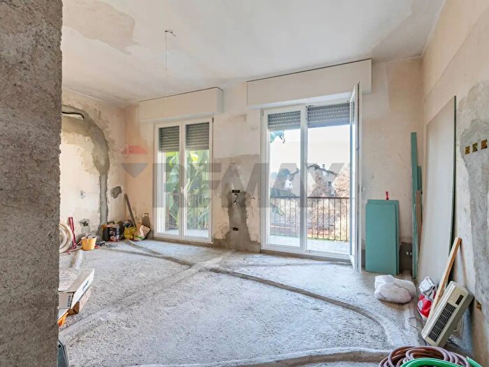 Appartamento trilocale in vendita in Via Pietro da Vailate, Vailate