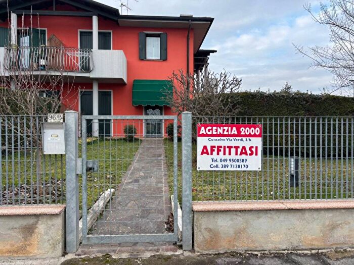 Appartamento quadrilocale in affitto in Via Giuseppe Garibaldi, Bagnoli di Sopra