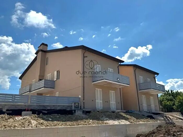 Appartamento trilocale in vendita in Via Ungheria, Spoleto