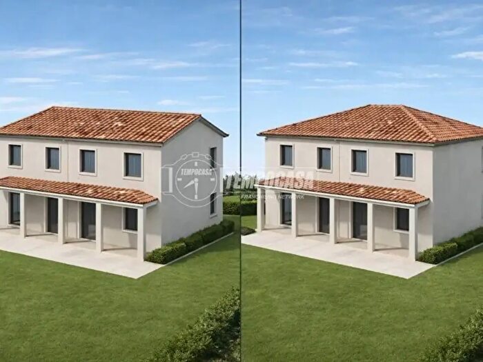Casa con 9 locali in vendita in Valsamoggia