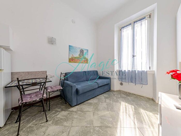 Appartamento monolocale in affitto in Via Cufra, Istria, Milano