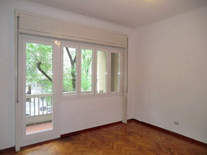 Appartamento trilocale in affitto in Via Lomellina, Argonne Corsica, Milano