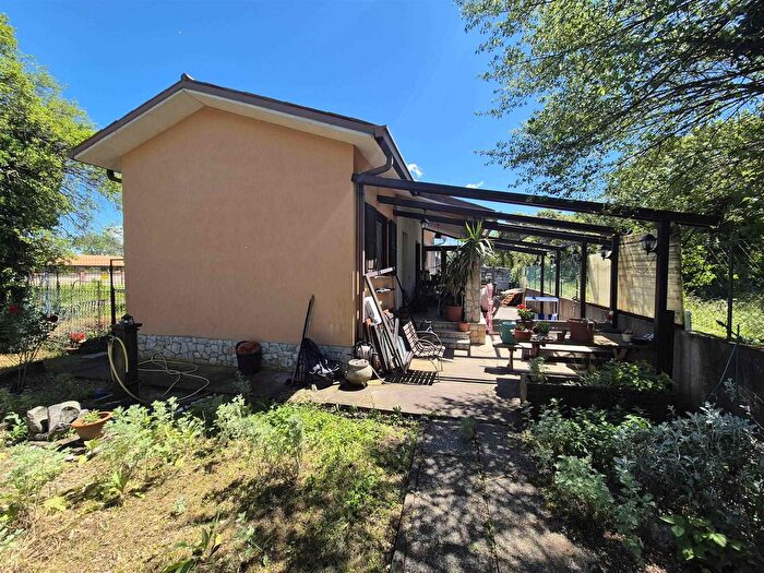 Casa quadrilocale in vendita in Opicina, Trieste