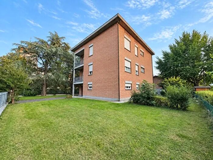 Casa con 6 locali in vendita in Via Quarto Camurri, Reggio nell'Emilia