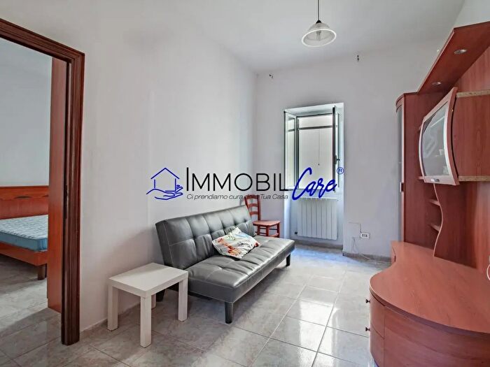 Appartamento trilocale in affitto in Livorno