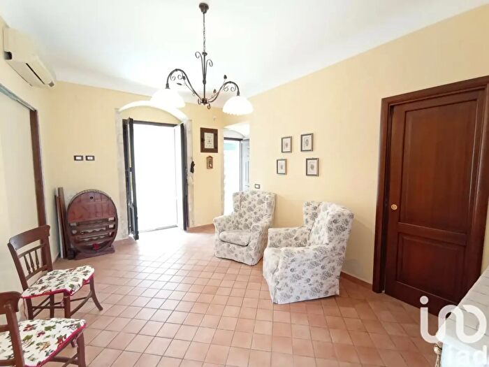 Casa trilocale in vendita in Via Rupe Tarpea Snc, Palazzolo Acreide