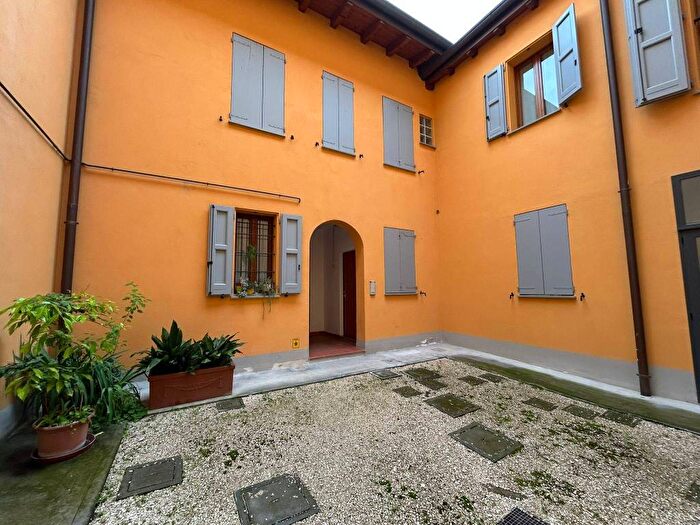 Appartamento trilocale in affitto in Via Giacomo Matteotti, Centro, Crevalcore