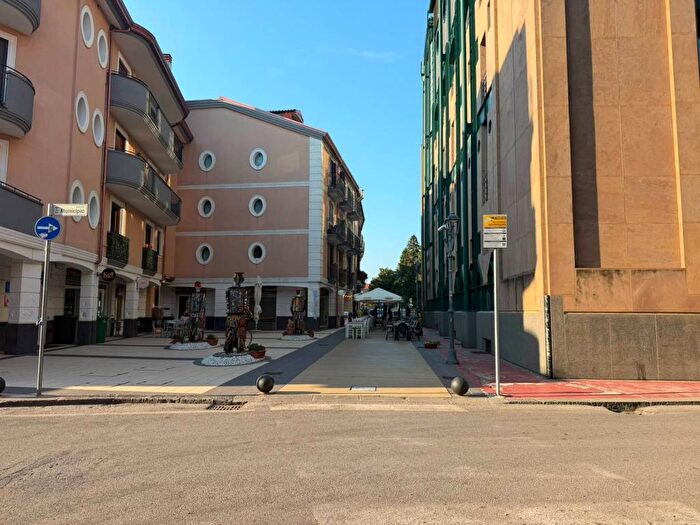 Appartamento trilocale in affitto in Centro, Baronissi