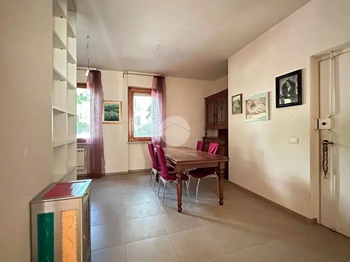 Appartamento quadrilocale in vendita in Corso XXV Aprile, Asti