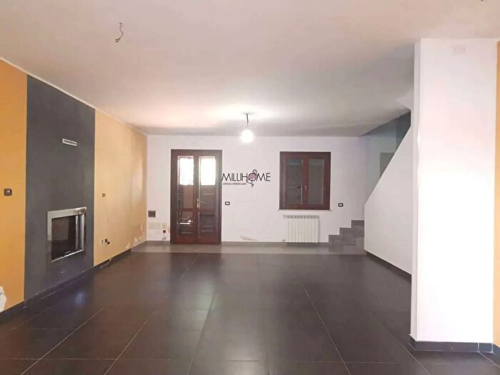 Casa quadrilocale in vendita in Via Salemi, Marsala