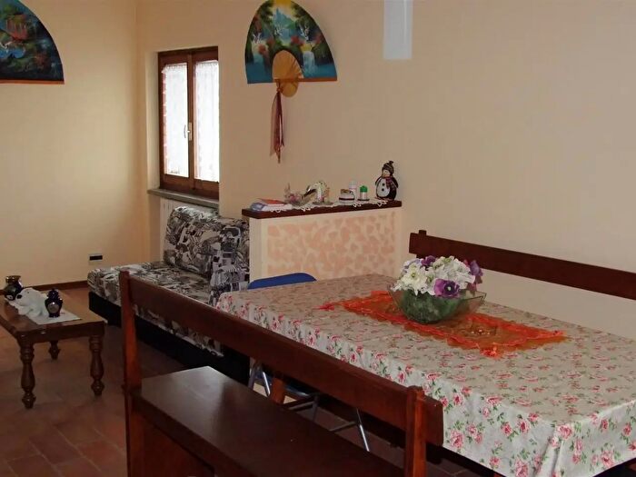 Appartamento bilocale in vendita in Montemignaio