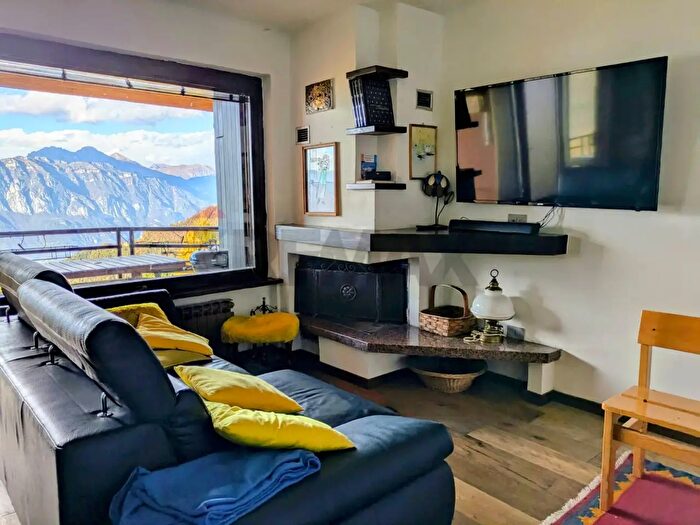 Appartamento bilocale in vendita in Artogne