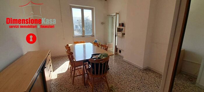 Appartamento quadrilocale in affitto in Viale Ferrovia, San Felice A Cancello