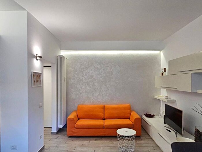 Appartamento bilocale in affitto in Via Fezzan, Bande Nere, Milano