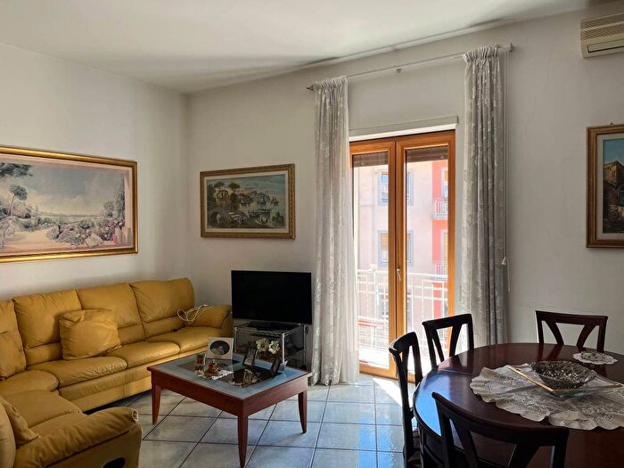 Appartamento trilocale in affitto in Via Pio XI, Carmine Alto, Salerno