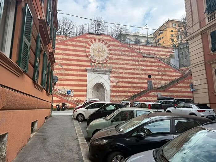 Appartamento con 5 locali in vendita in Via Palestro, Genova