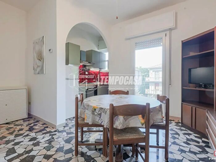 Appartamento trilocale in vendita in Via l a Tosi Bellucci, Bologna