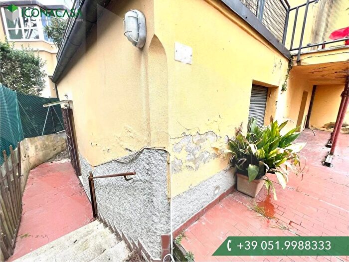 Appartamento trilocale in vendita in Via Giovan Battista Gandino Pal, Bologna