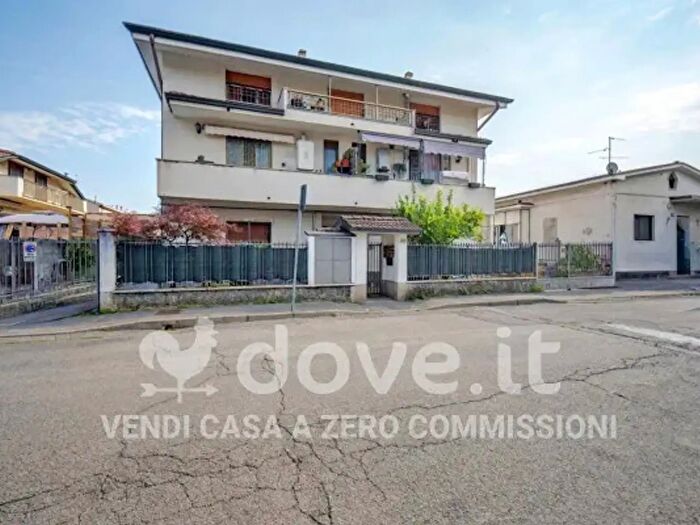 Appartamento quadrilocale in vendita in Via dei Boschi, Desio