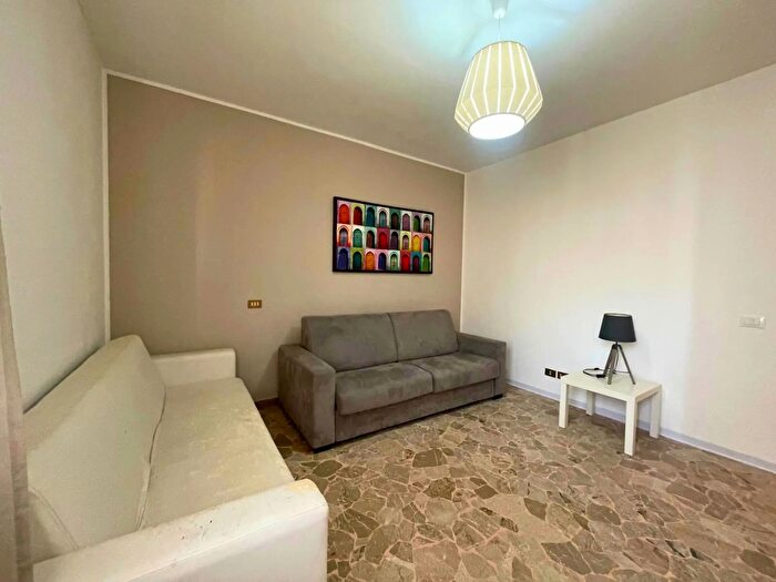 Appartamento trilocale in vendita in Via Leonida Bissolati, Venezia