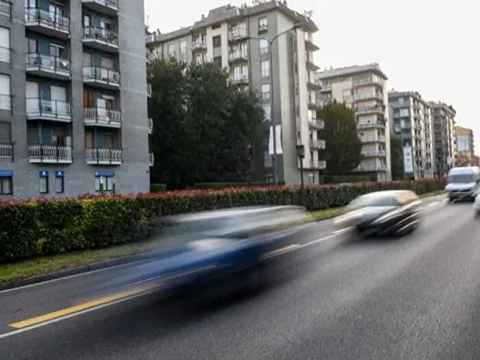 Appartamento bilocale in affitto in Via Voltri, Milano