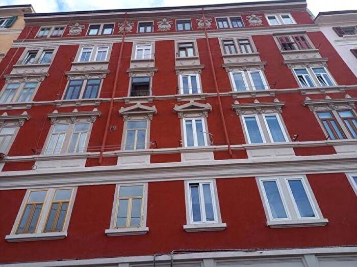 Appartamento monolocale in affitto in San Giacomo, Trieste