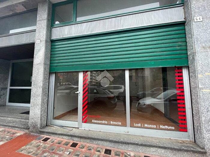 Appartamento monolocale in affitto in Via S Giovanni, Centro, Borgomanero