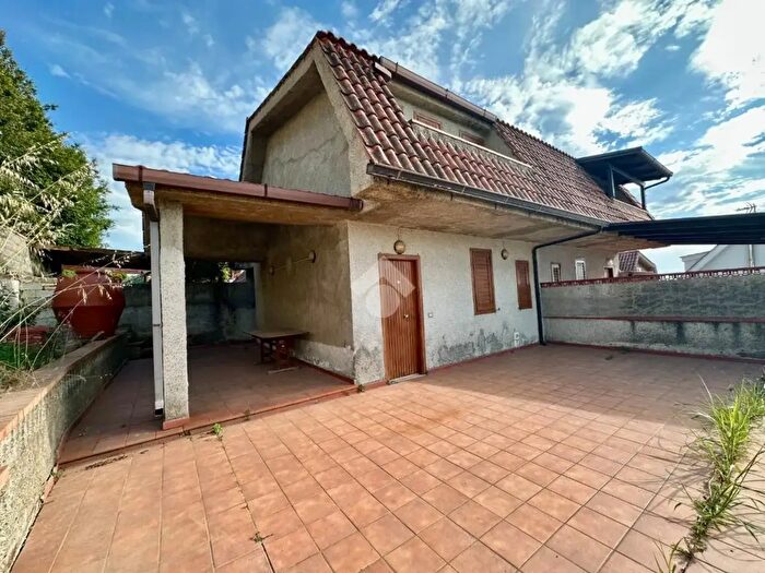 Casa trilocale in vendita in Contrada Maiolino, Gizzeria