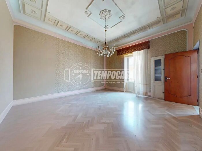 Casa trilocale in vendita in Via Stefano Episcopo, Acquaviva Delle Fonti