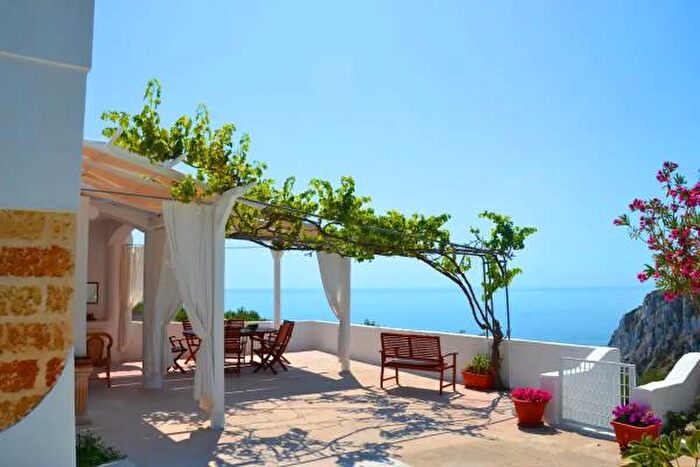 Casa con 5 locali in affitto in Corsano