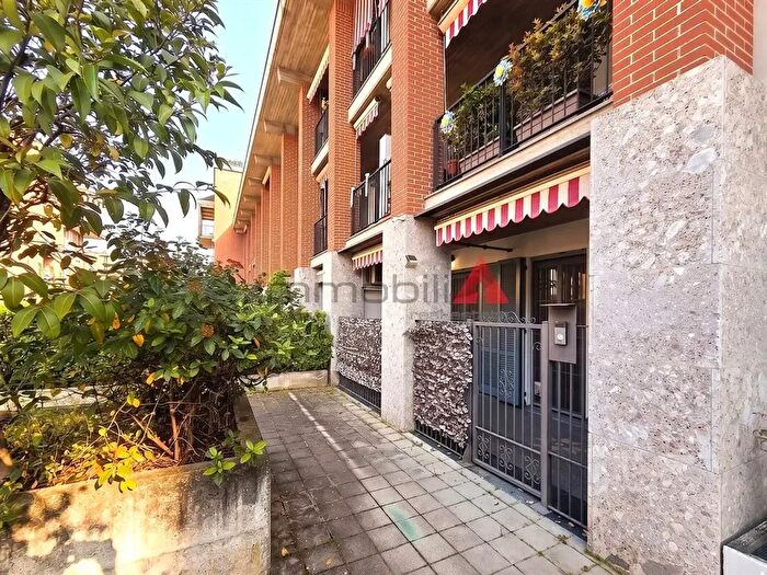 Appartamento quadrilocale in vendita in Via Gramsci, Pioltello