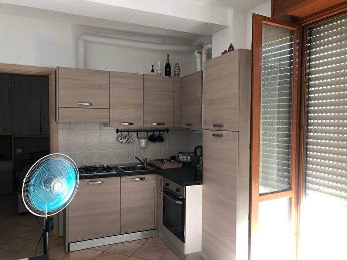 Appartamento bilocale in affitto in Via Luigi Cadorna, Melegnano
