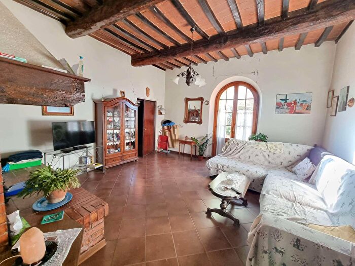 Casa con 8 locali in vendita in Morcone, Montespertoli