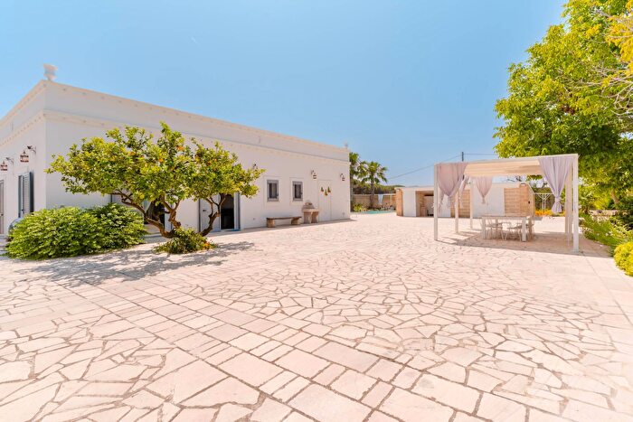 Casa con 5 locali in vendita in Via Provinciale Sp, Ruffano