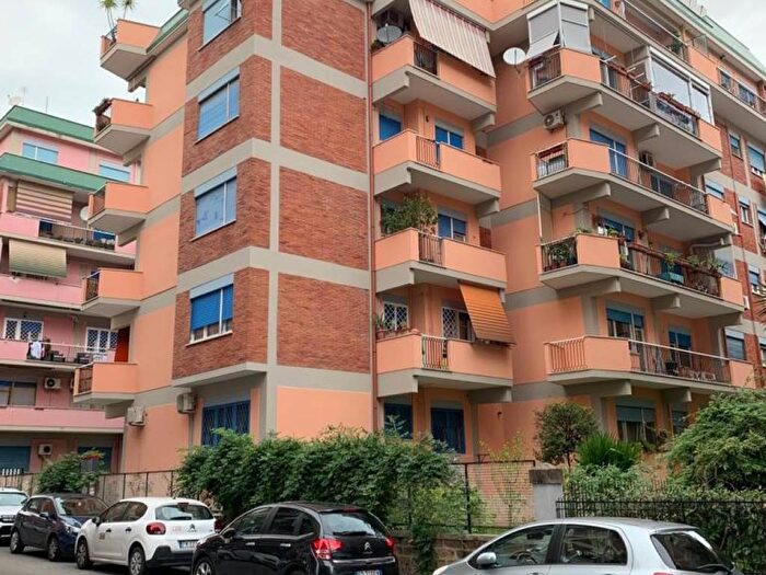 Appartamento trilocale in affitto in Via Codroipo, Villa Gordiani, Roma