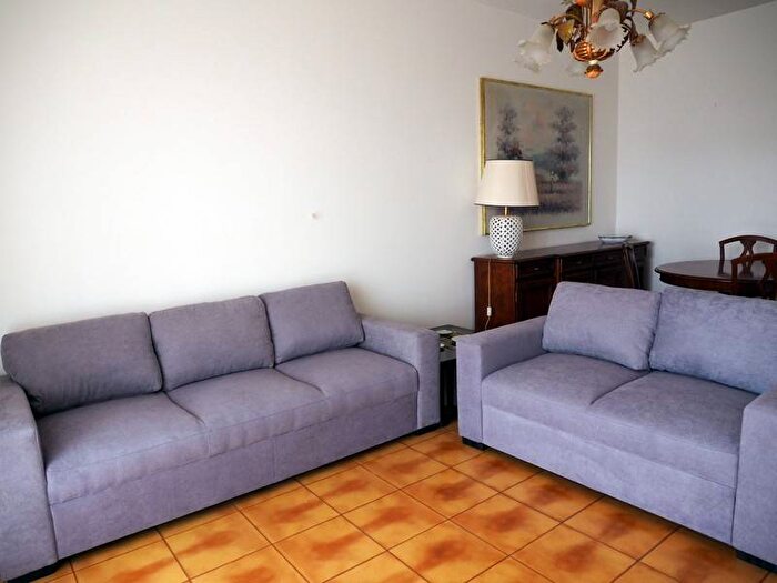 Appartamento con 5 locali in affitto in Via Giovanni Battista Morgagni, San Faustino, Modena