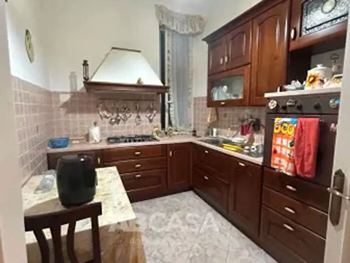 Appartamento trilocale in vendita in Via Lata, Velletri