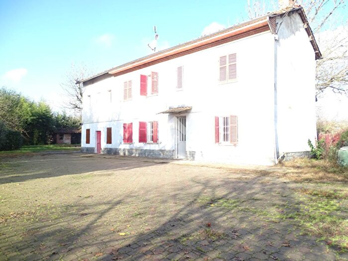 Casa con 5 locali in vendita in Via Giardinetto, Alessandria
