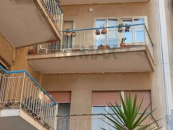 Appartamento con 5 locali in vendita in Viale Mario Milazzo, Caltagirone