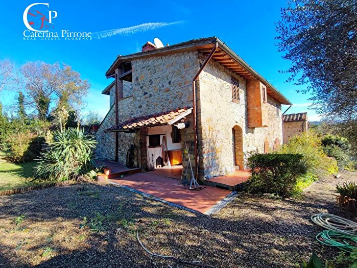 Casa con 10 locali in vendita in Via Petigliolo di Strada, Greve In Chianti