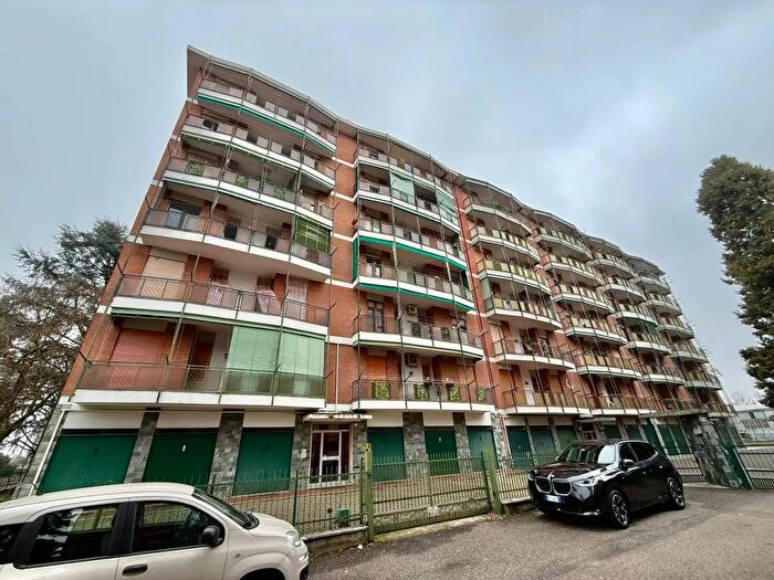 Appartamento quadrilocale in vendita in Via Pietro Micca, Alessandria
