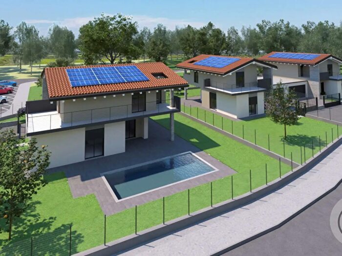 Case in Vendita e in Affitto - 3