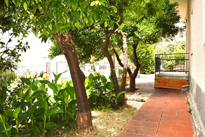 Appartamento trilocale in vendita in Sda H, San Lucido