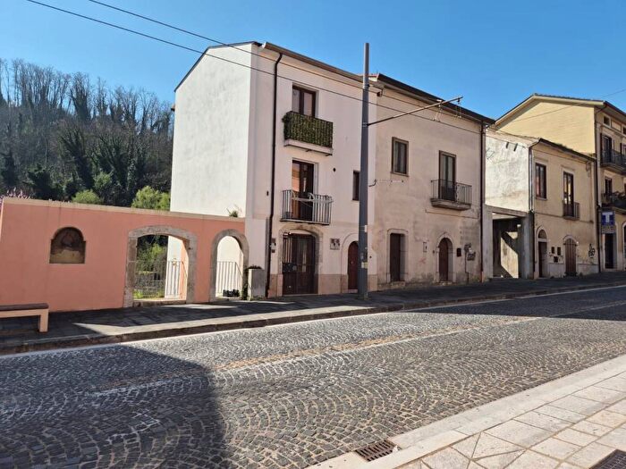 Appartamento monolocale in affitto in Corso Umberto I, Emanuele II C Colombo Morelli e Silvati, Avellino