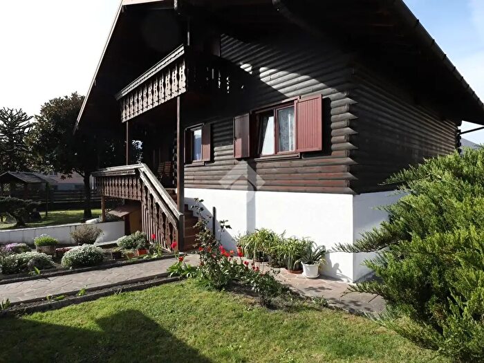 Casa quadrilocale in vendita in Via Pordenone, Tolmezzo