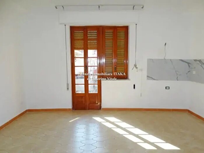 Appartamento trilocale in affitto in Via Cefalù, Villabate