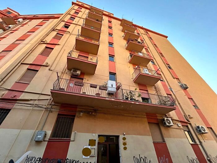 Appartamento quadrilocale in vendita in Via Acrone, Agrigento