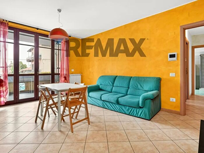 Appartamento bilocale in vendita in Via Parini, Gerenzano